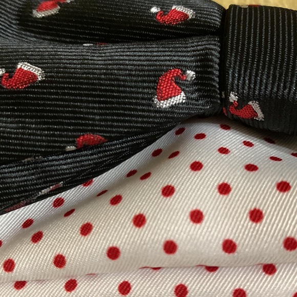 KNOTTY & NICE - BOW TIE & POCKET SQUARE SET 🎅🏼🆕 - Picture 4 of 4